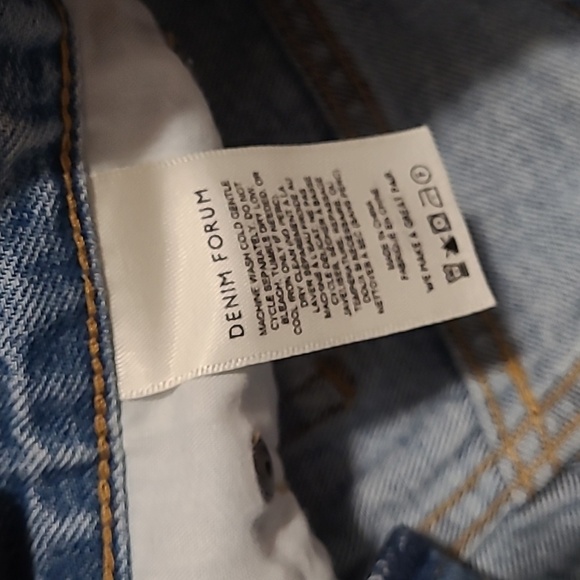 Aritzia Denim Forum Joni High Rise Loose High-waisted Jeans 29 Length Blue sz 24 - Picture 5 of 7